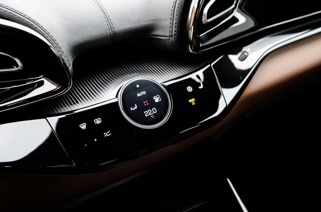 Ferrari Purosangue - foto 18