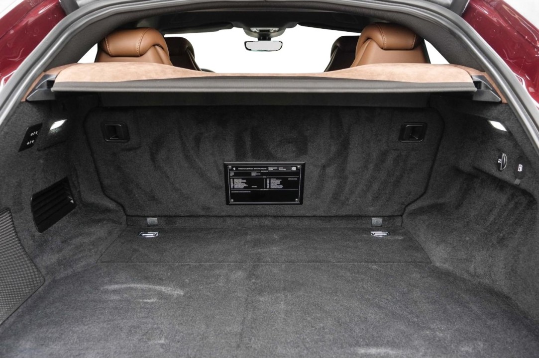 Ferrari Purosangue - foto 26