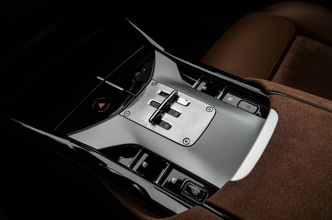 Ferrari Purosangue - foto 22