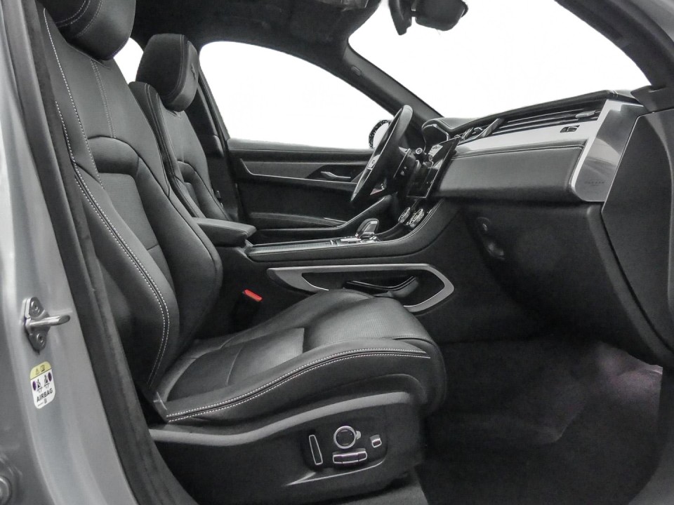 Jaguar F-Pace D200 R-Dynamic - foto 6