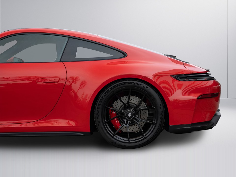 Porsche 911 GT3 Touring - foto 32
