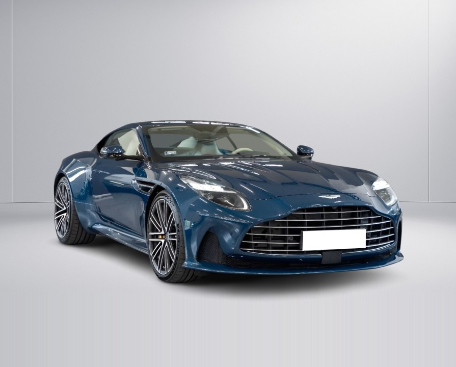 Aston Martin DB12