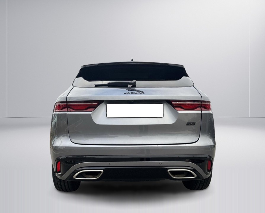 Jaguar F-Pace D300 R-Dynamic SE (5)