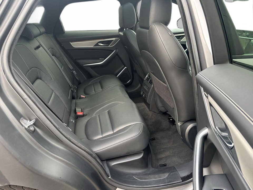 Jaguar F-Pace D300 R-Dynamic SE - foto 7