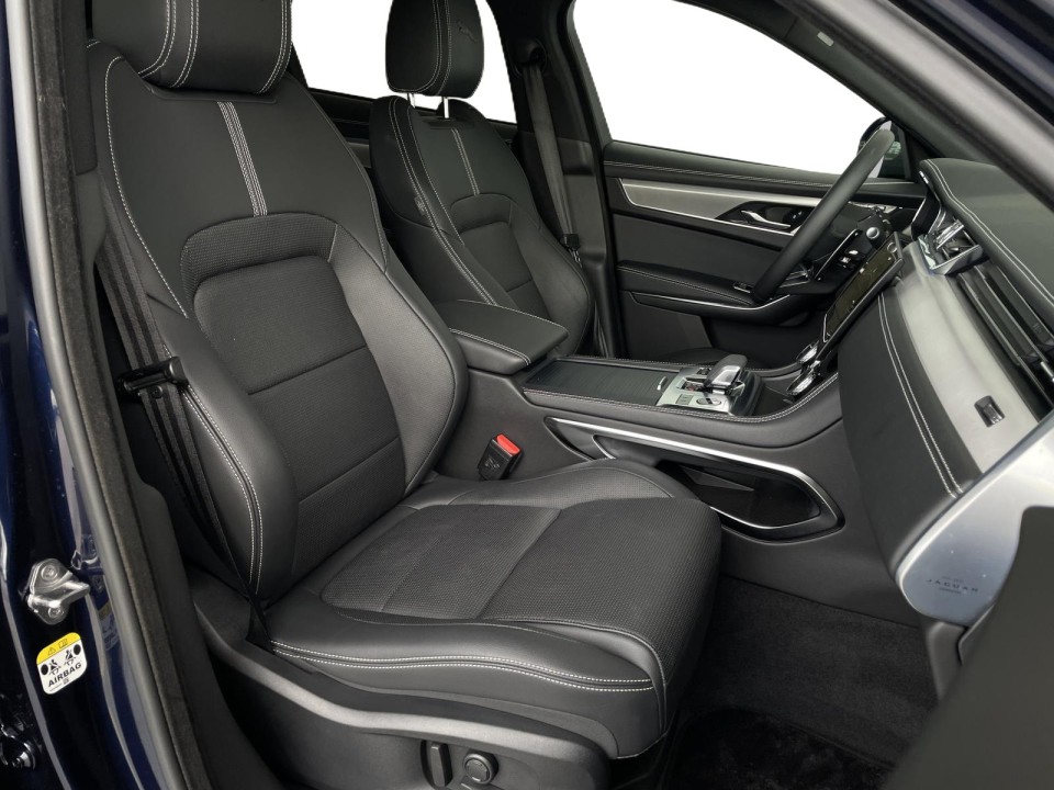 Jaguar F-Pace P250 R-Dynamic - foto 6