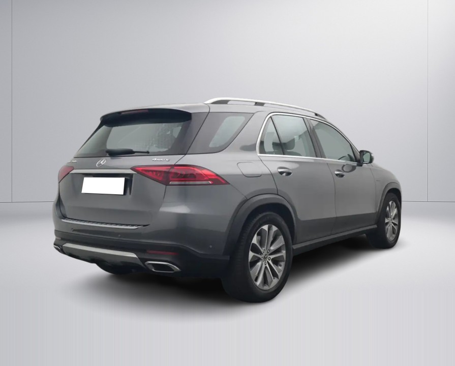 Mercedes-Benz GLE 350 4MATIC AMG (3)