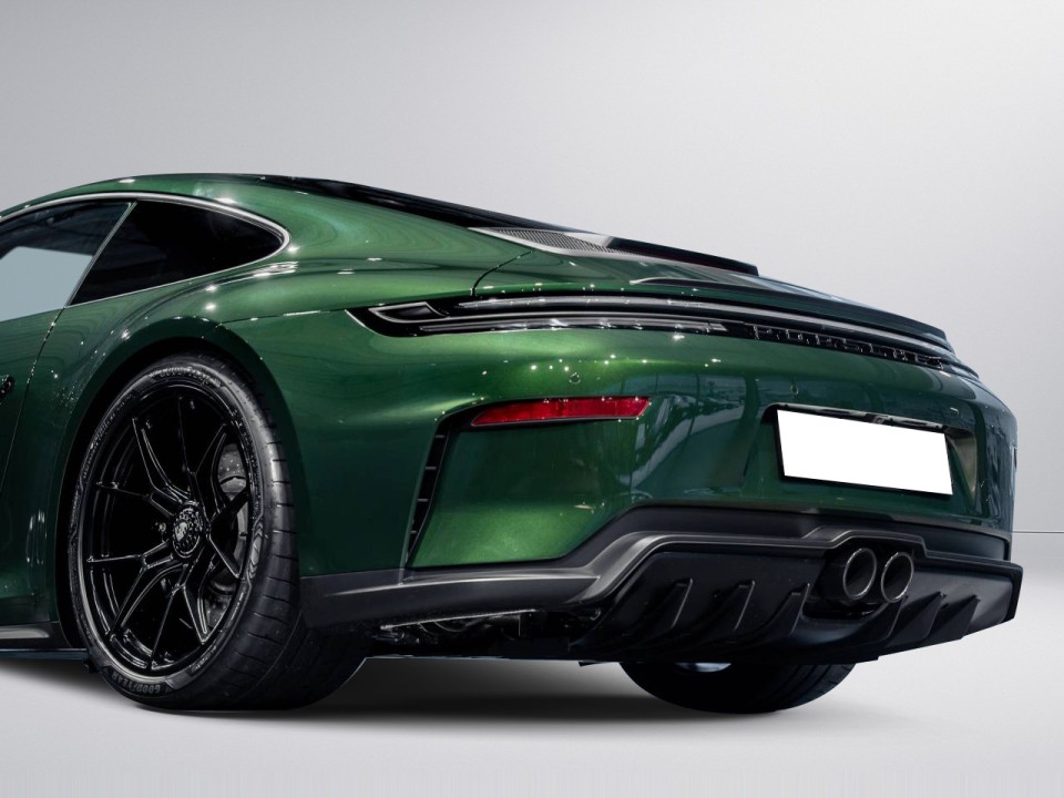 Porsche 911 GT3 Touring - foto 26