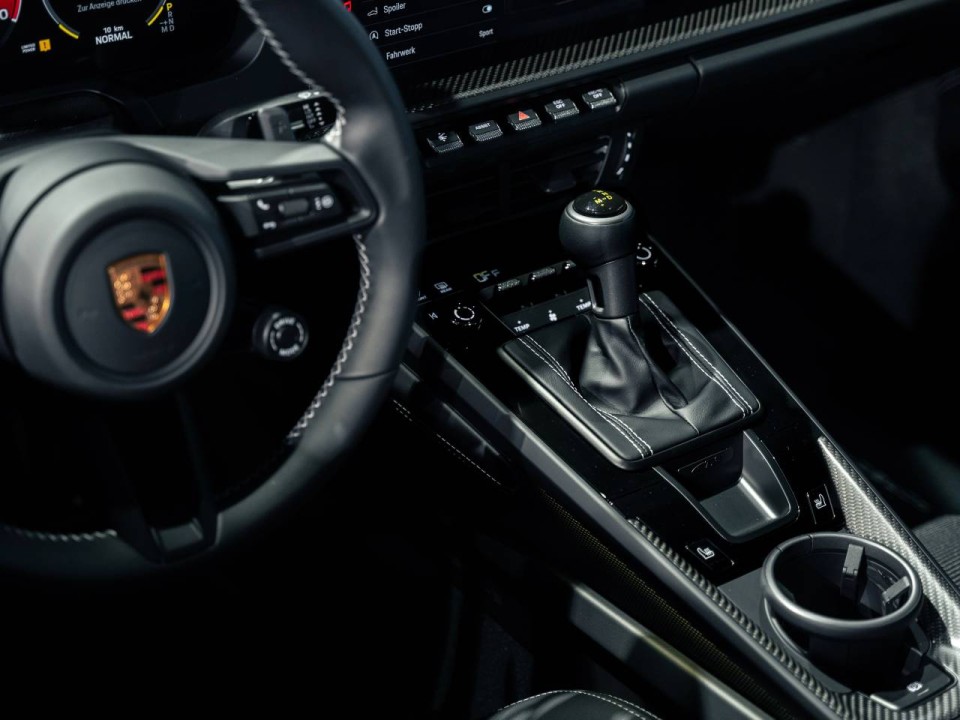 Porsche 911 GT3 Touring - foto 12