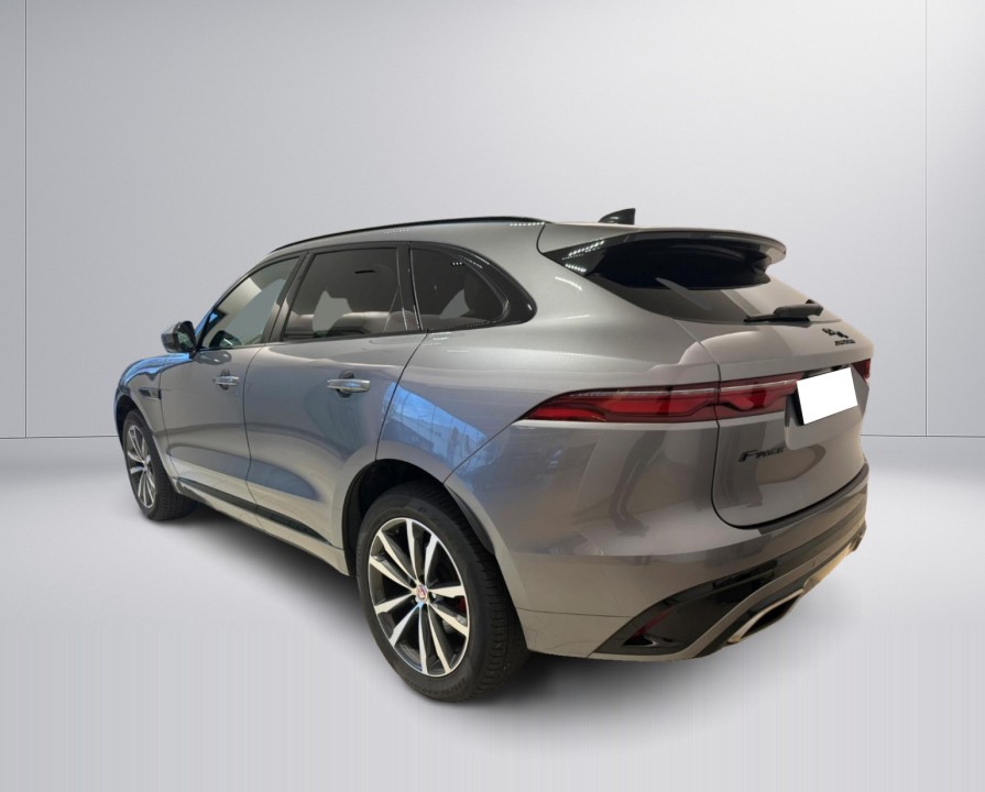 Jaguar F-Pace P400 R-Dynamic SE (5)