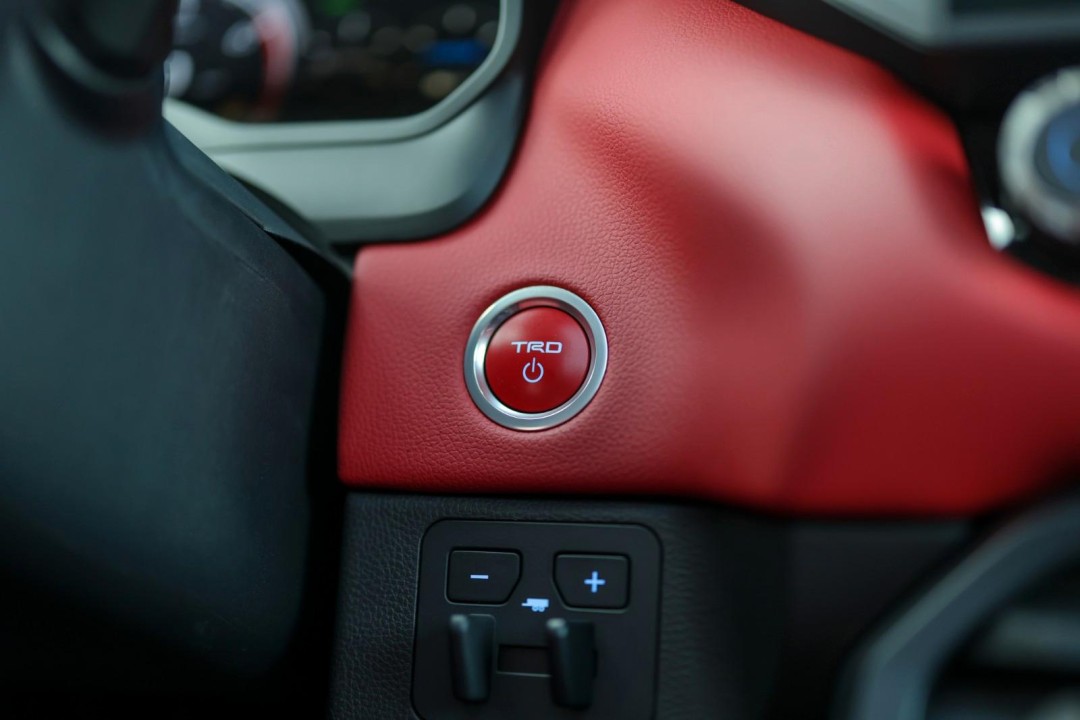 Toyota Tundra TRD PRO - foto 18