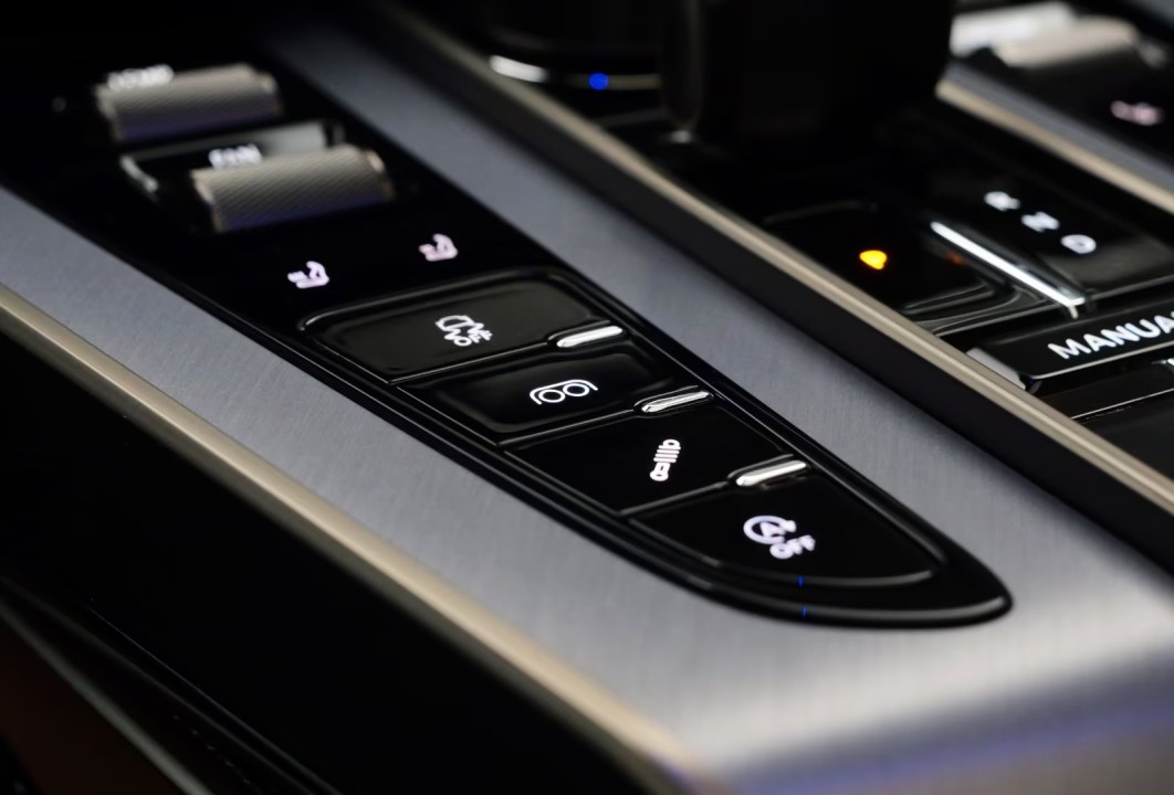 Aston Martin Vanquish - foto 10