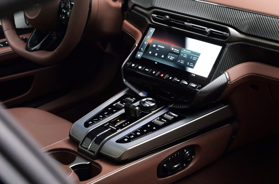 Aston Martin Vanquish - foto 7