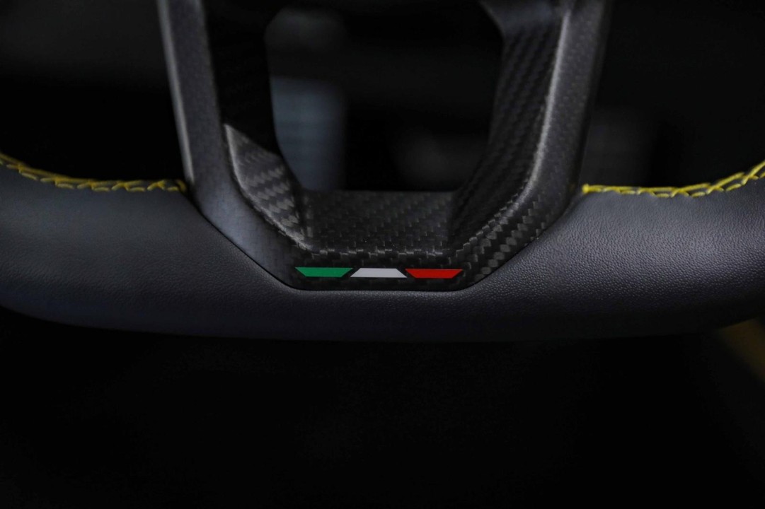 Lamborghini Revuelto - foto 19