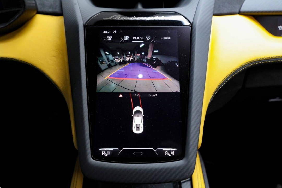 Lamborghini Revuelto - foto 21