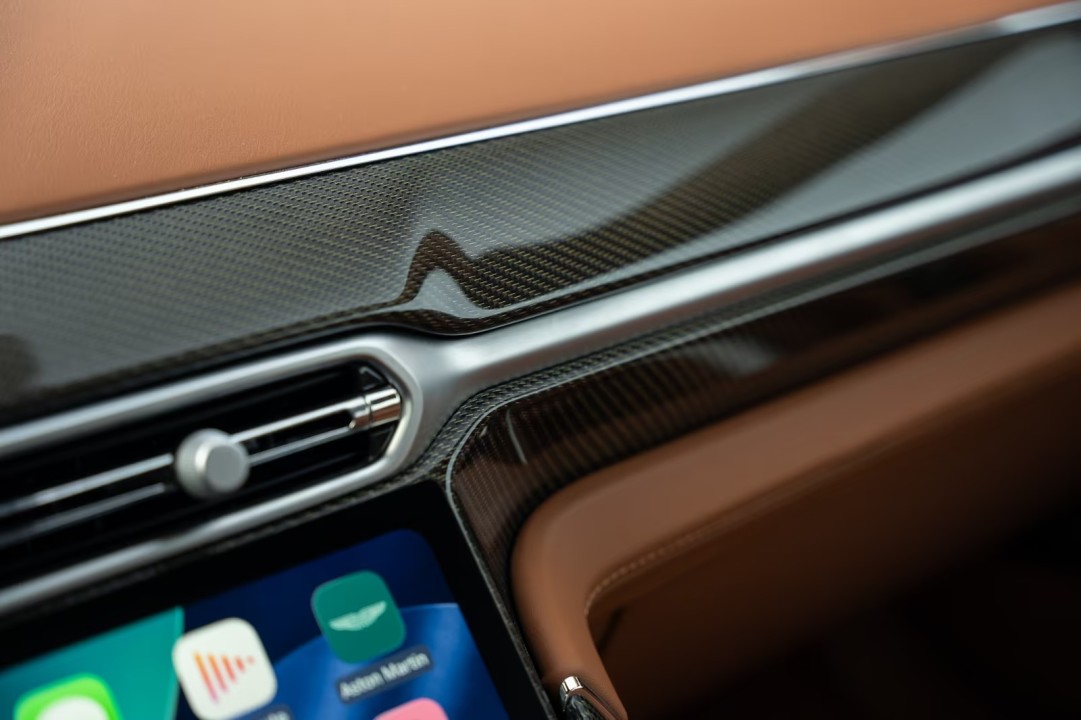 Aston Martin Vanquish - foto 19