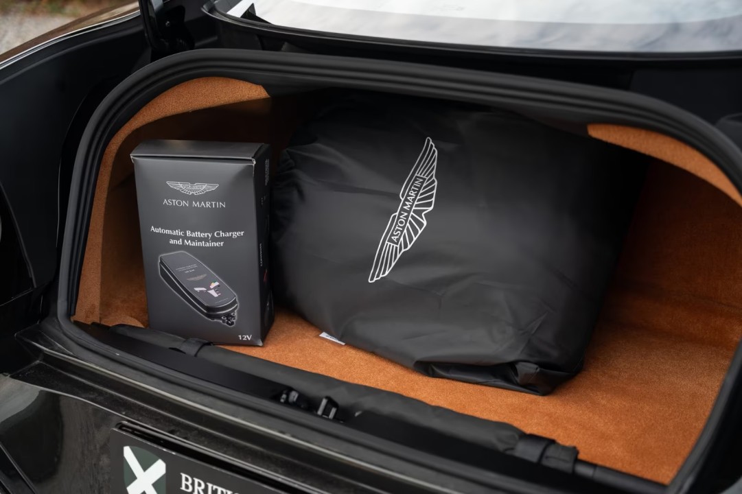 Aston Martin Vanquish - foto 29