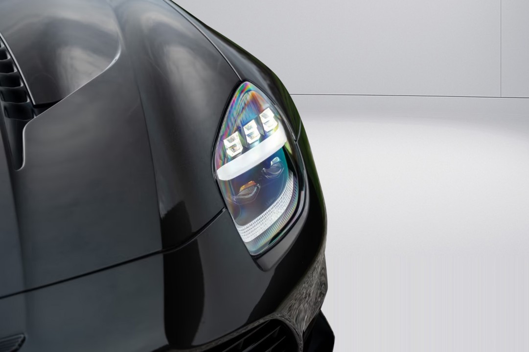 Aston Martin Vanquish - foto 32