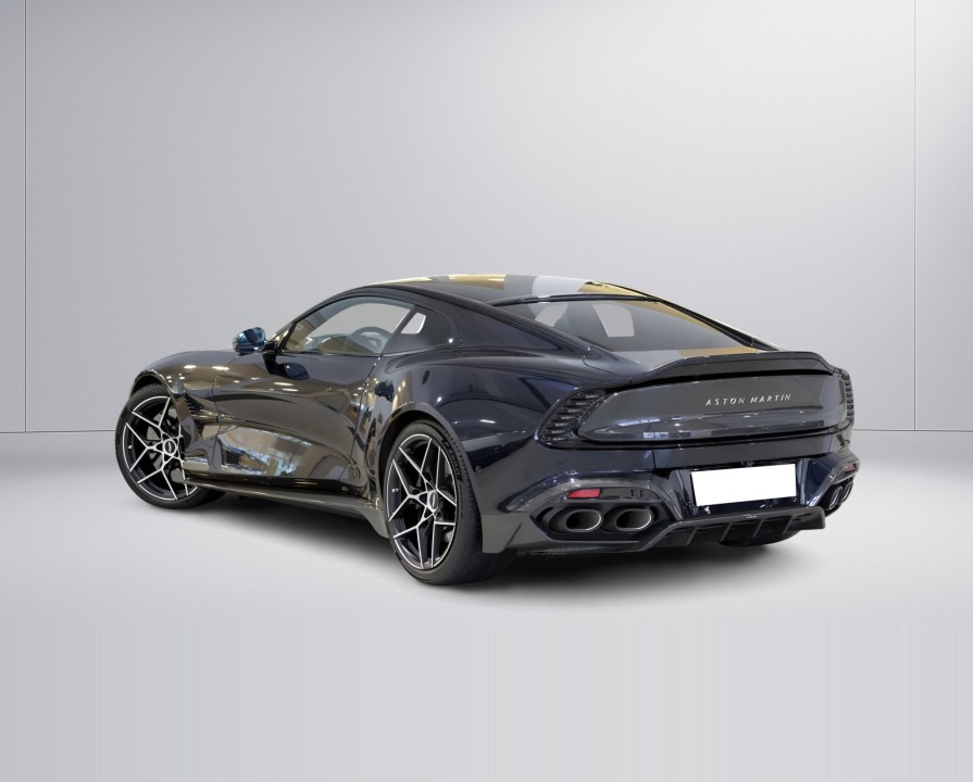 Aston Martin Vanquish (3)
