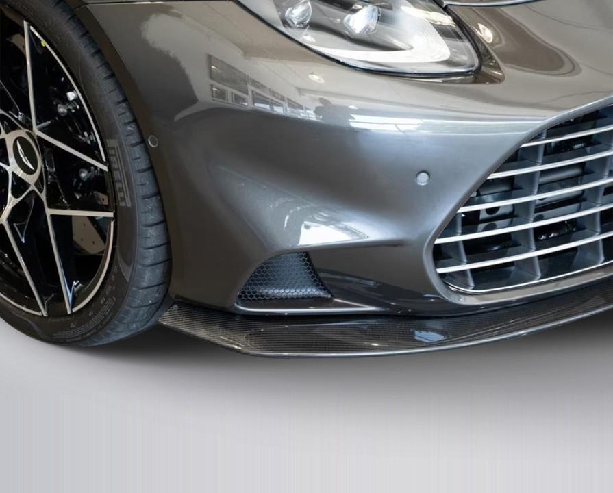 Aston Martin Vanquish - foto 25