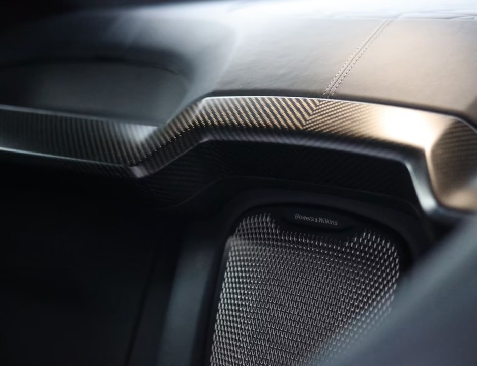 Aston Martin Vanquish - foto 21