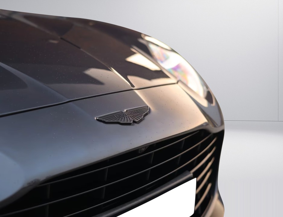 Aston Martin Vanquish - foto 36