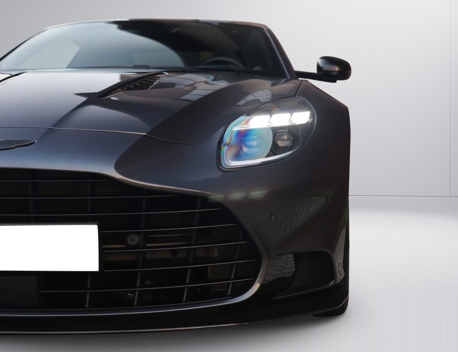 Aston Martin Vanquish - foto 34