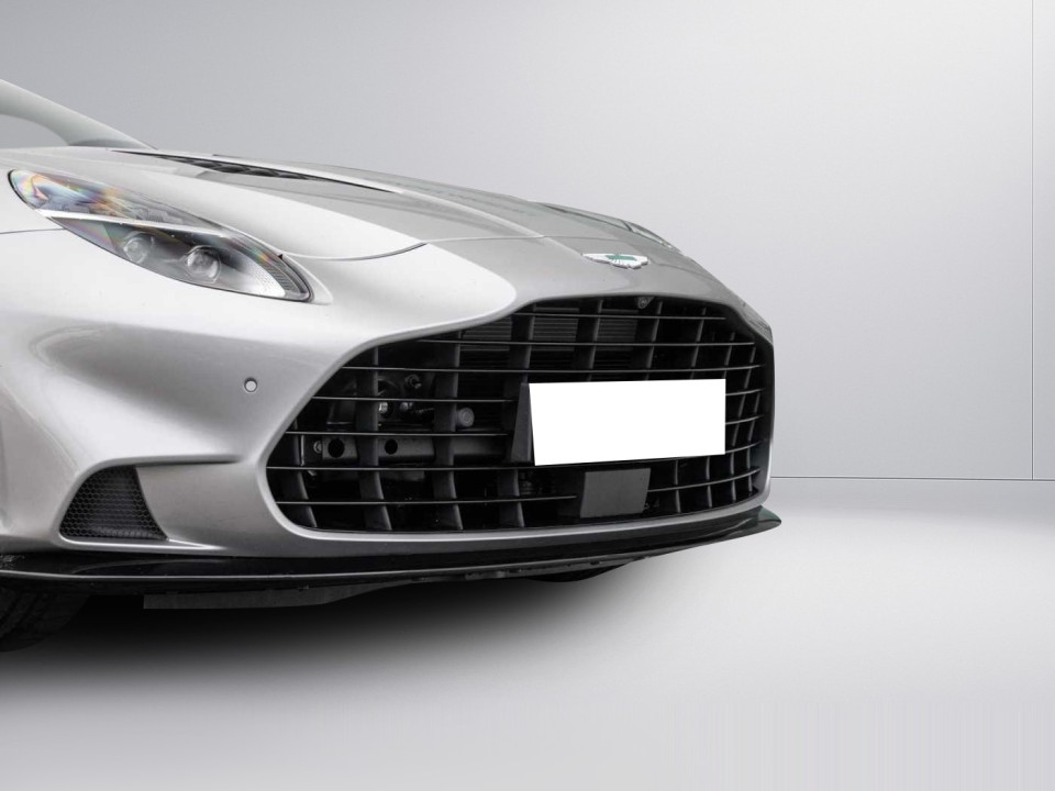 Aston Martin Vanquish - foto 32