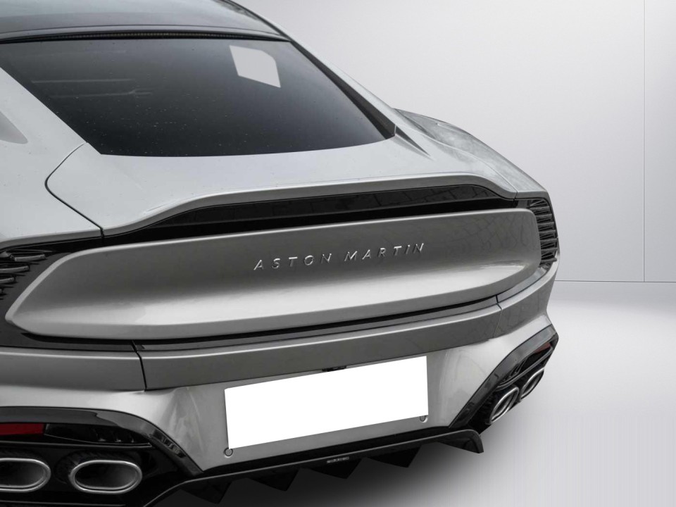 Aston Martin Vanquish - foto 27