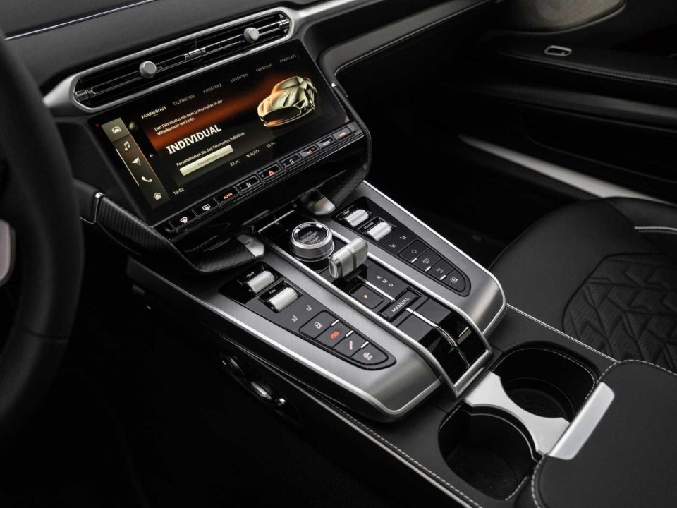 Aston Martin Vanquish - foto 17