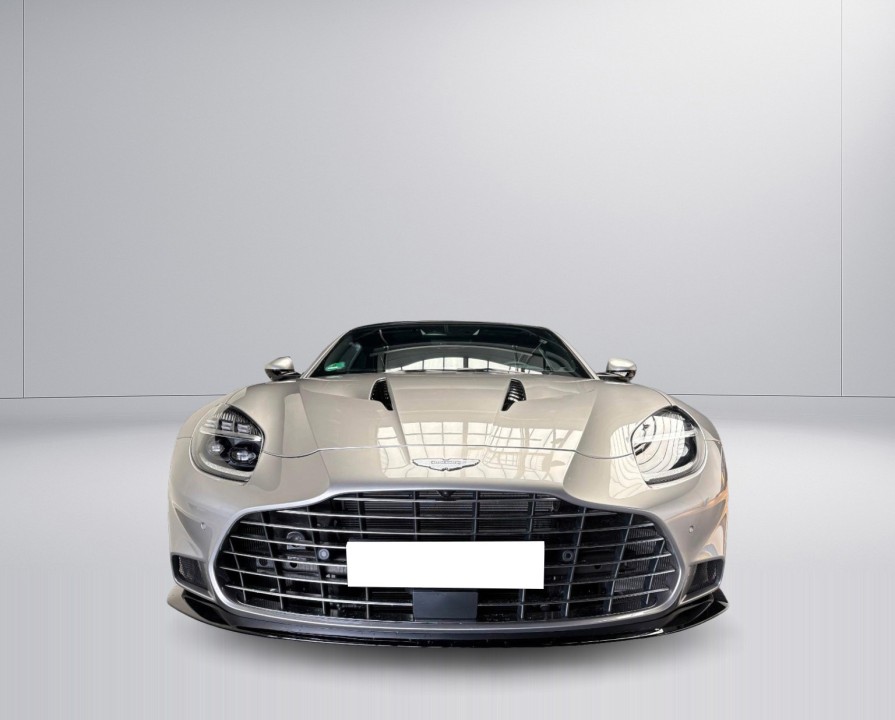 Aston Martin Vanquish (2)