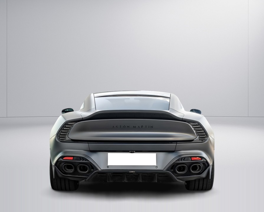 Aston Martin Vanquish (4)