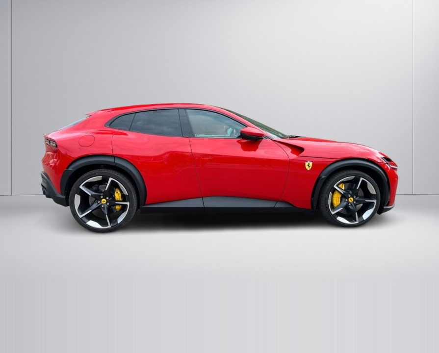 Ferrari Purosangue (2)