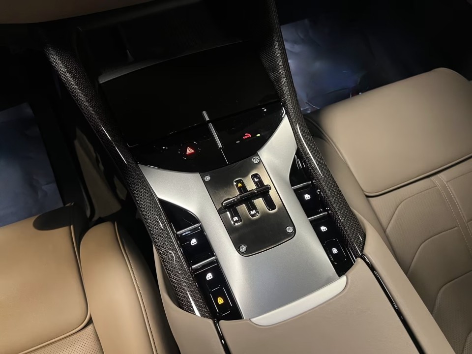 Ferrari Purosangue - foto 18