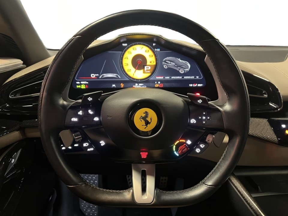 Ferrari Purosangue - foto 9