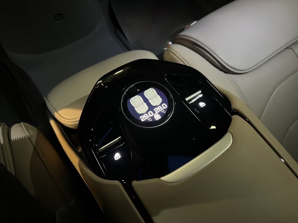 Ferrari Purosangue - foto 19