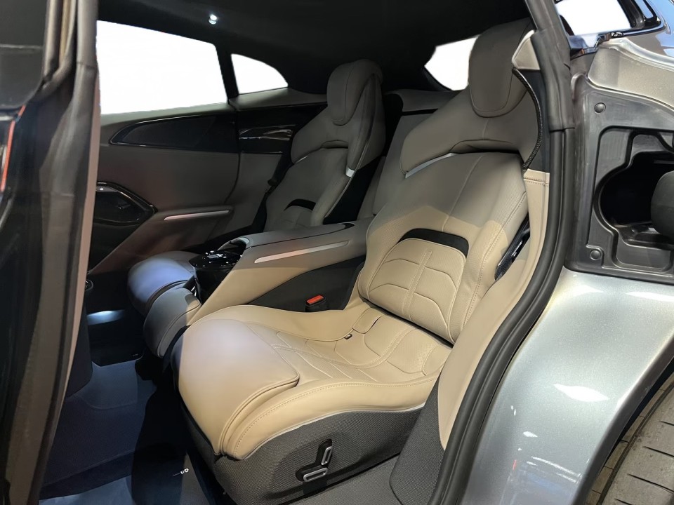 Ferrari Purosangue - foto 29