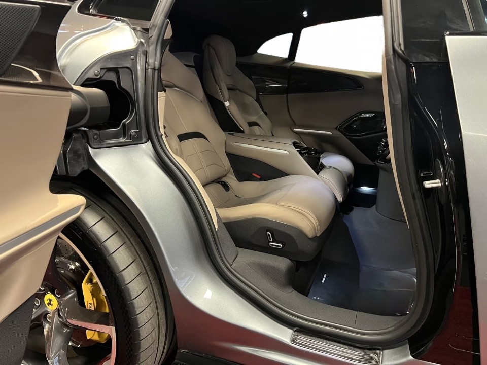 Ferrari Purosangue - foto 27