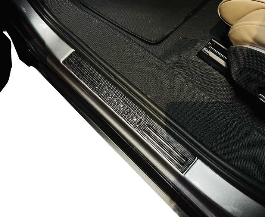 Ferrari Purosangue - foto 34