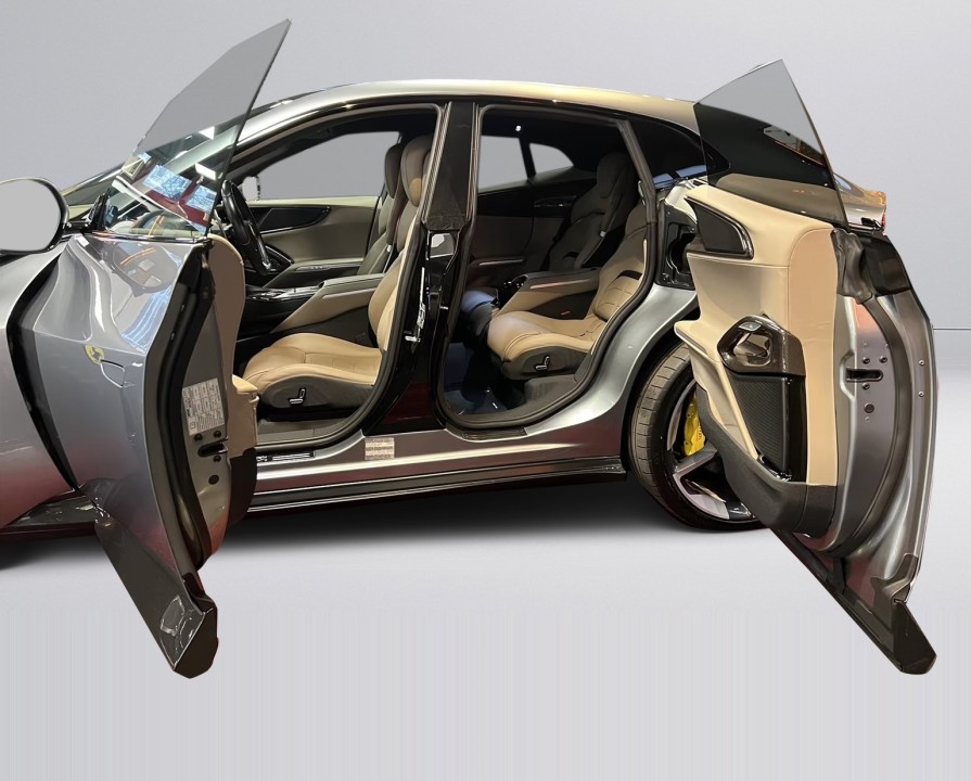 Ferrari Purosangue - foto 25