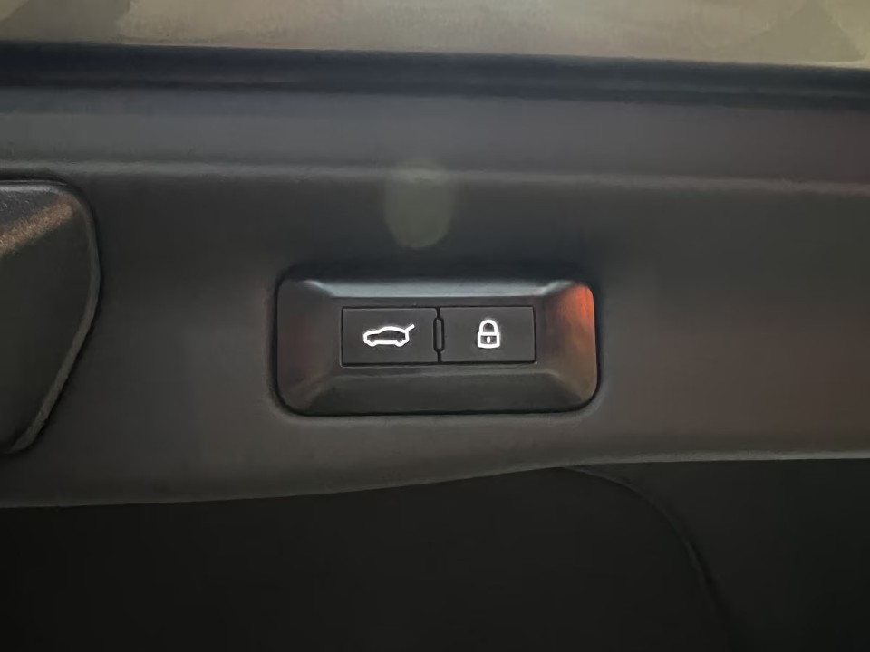 Ferrari Purosangue - foto 36