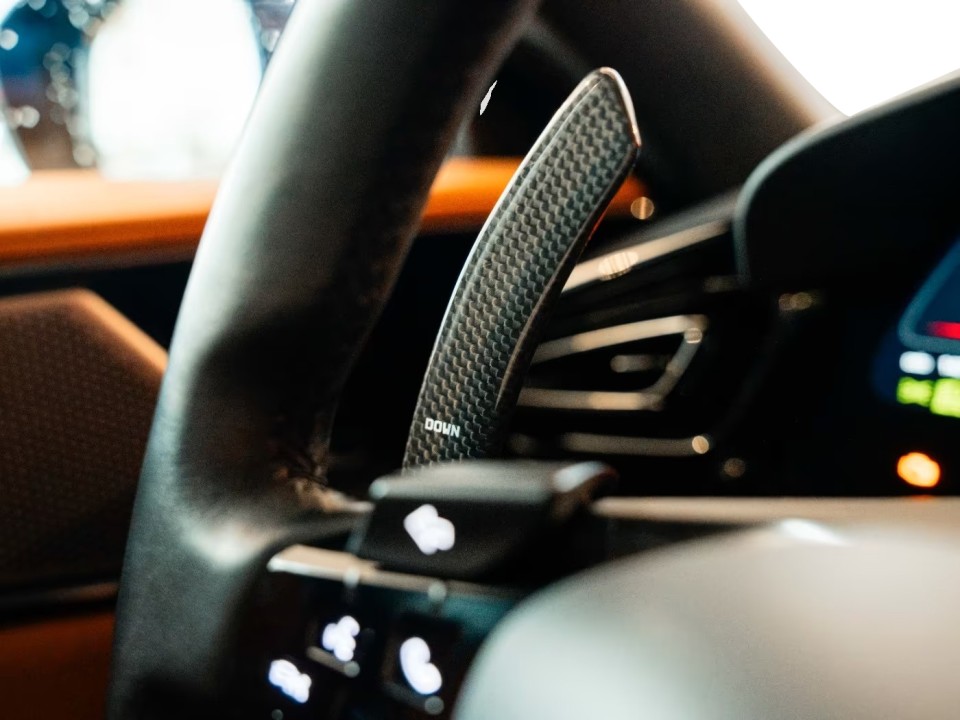 Ferrari Purosangue - foto 13