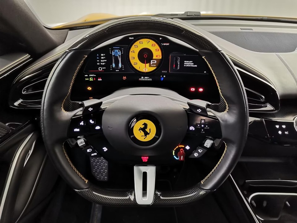 Ferrari Purosangue - foto 9