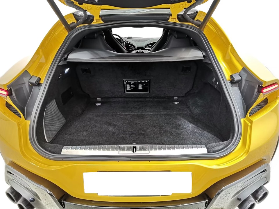 Ferrari Purosangue - foto 26