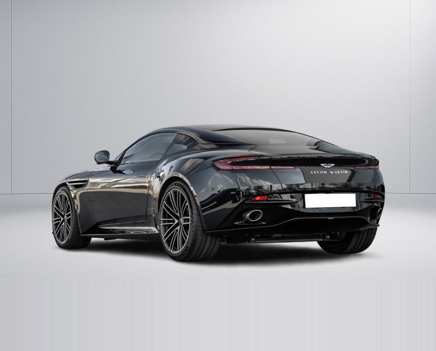 Aston Martin DB12 (5)