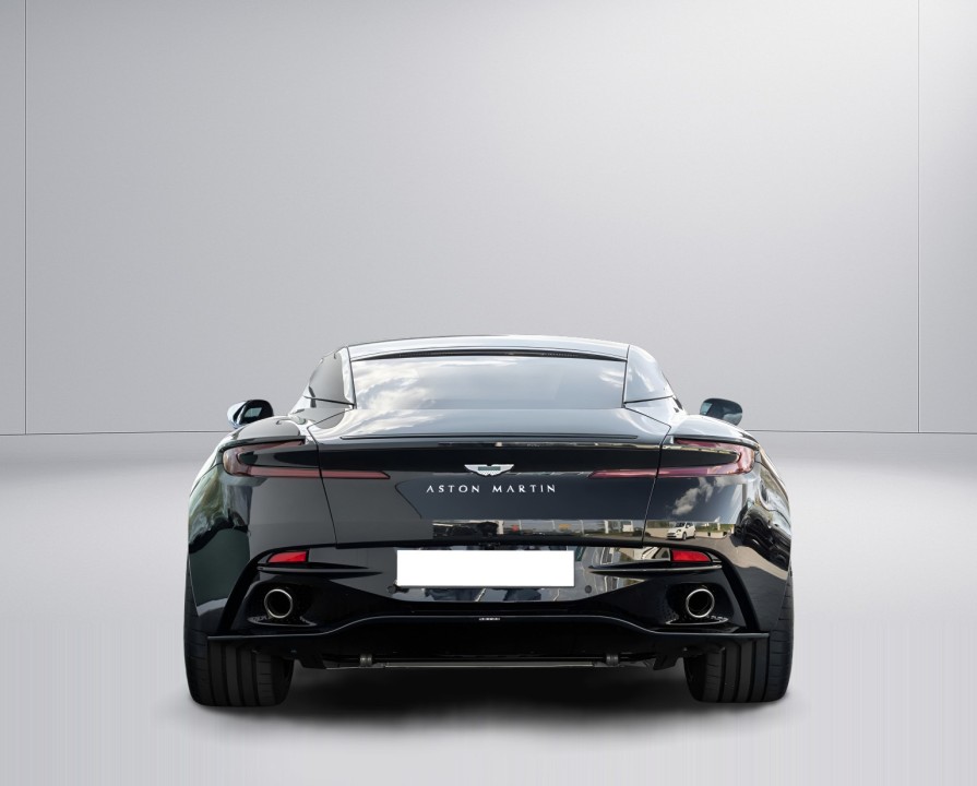 Aston Martin DB12 (4)