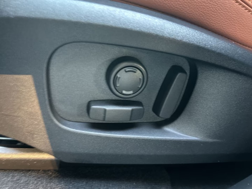 Jaguar F-Pace D200 AWD R-Dynamic - foto 17