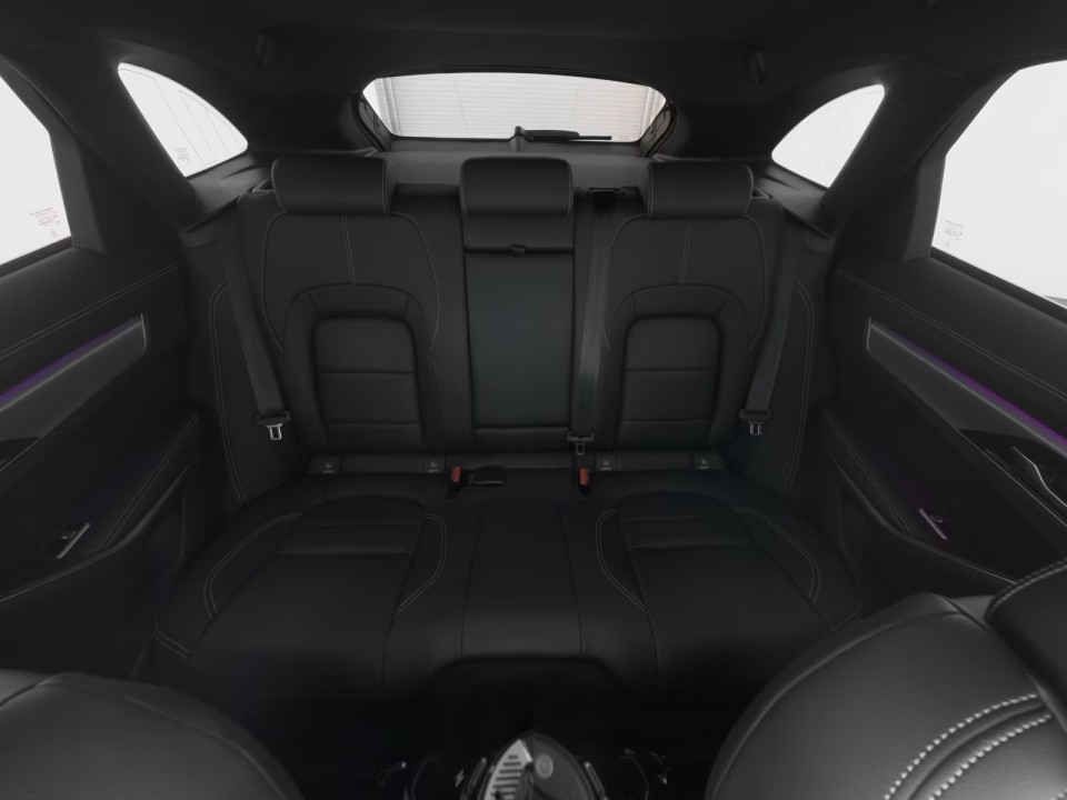 Jaguar F-Pace P250 R-Dynamic - foto 16