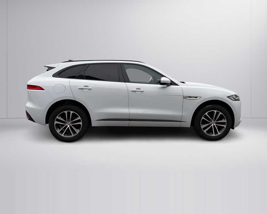 Jaguar F-Pace P300 R-Dynamic (3)