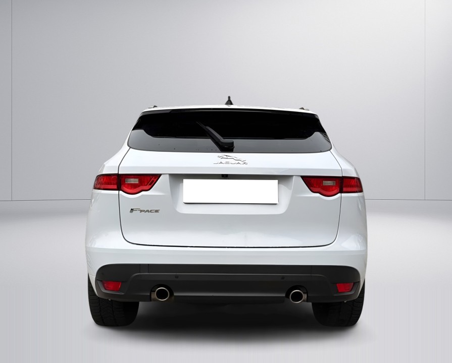 Jaguar F-Pace P300 R-Dynamic (5)