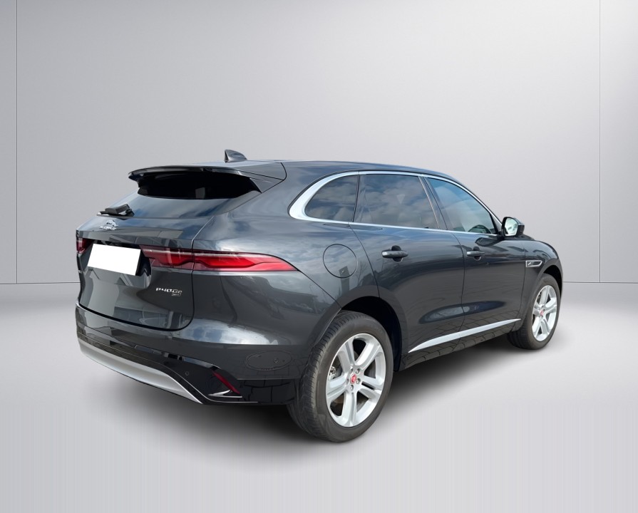 Jaguar F-Pace P400e (2)